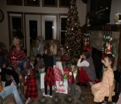 2020 12 26 ChristmasFamily 052